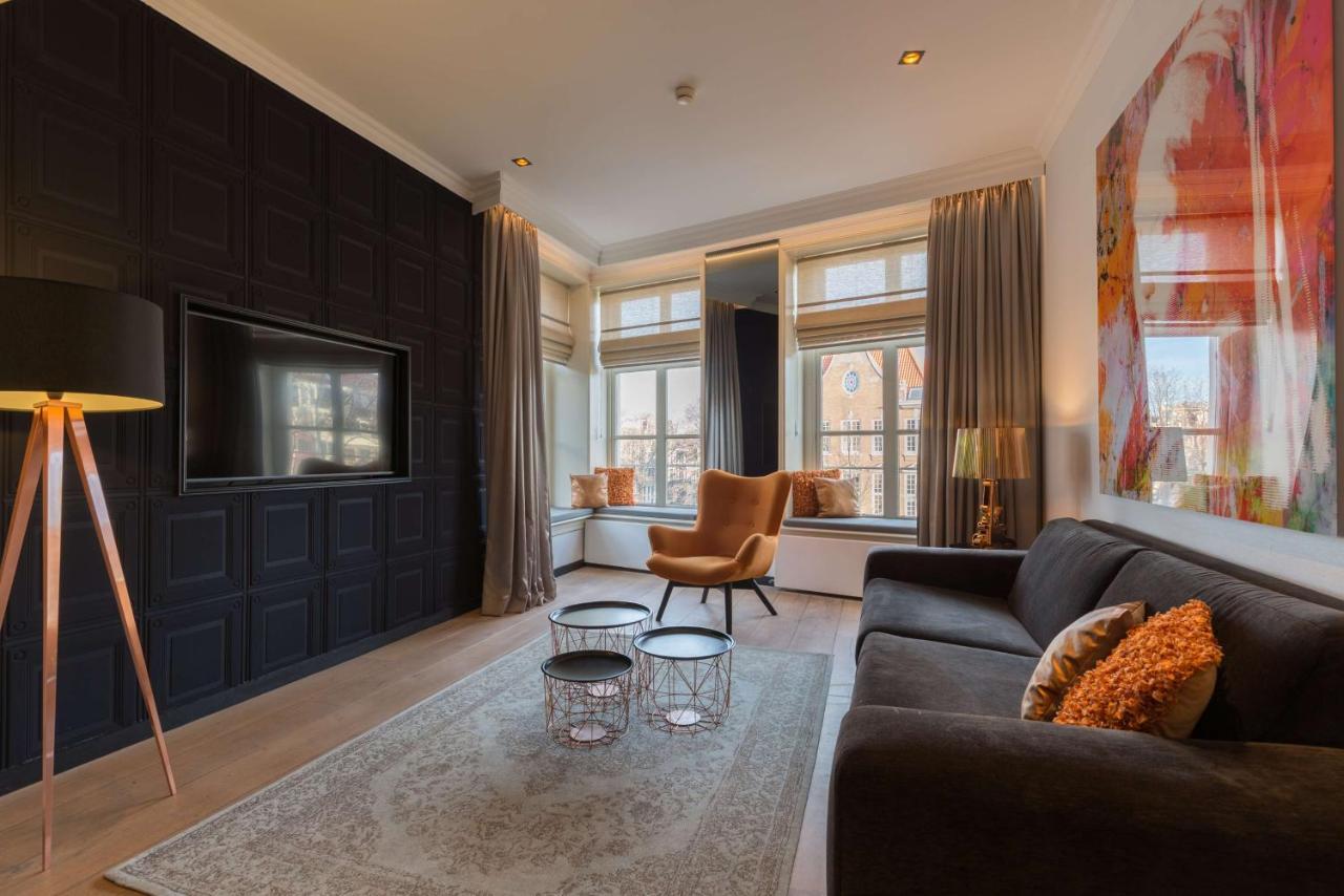 Ruyschen Suite with Canal View,1259560294:JPEG