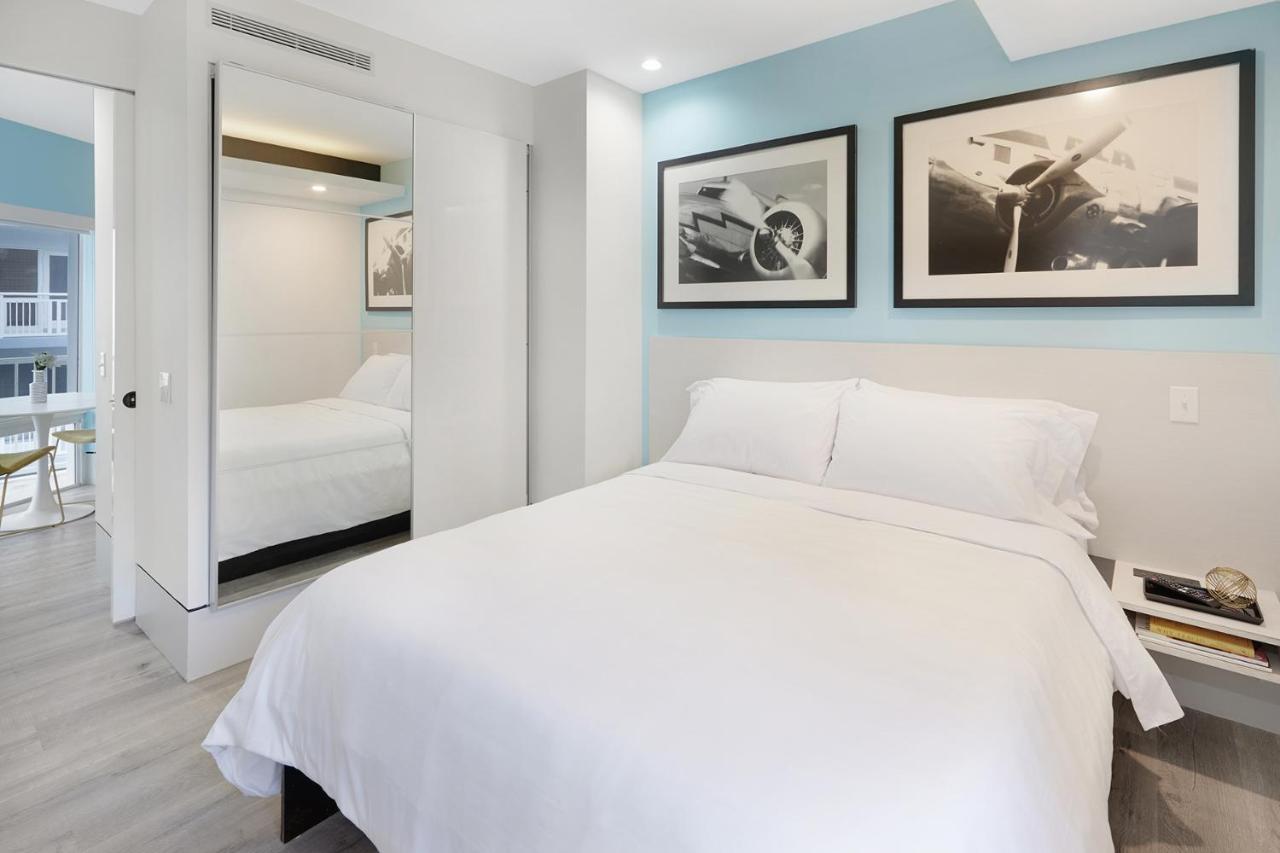 Pier Suite,968649262:JPEG