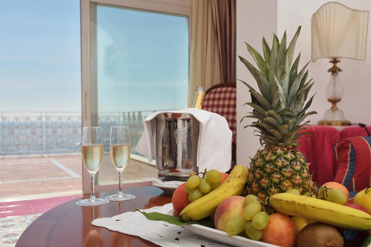 Superior Suite mit Terrasse und Meerblick