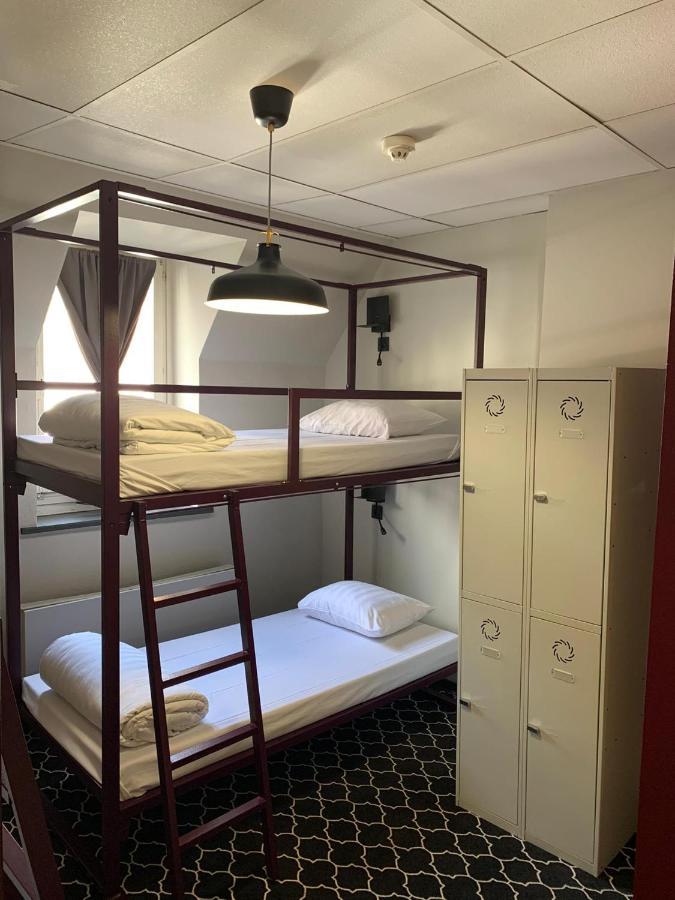 Bett im gemischtem Schlafsaal mit 4 Betten und eigenem Bad