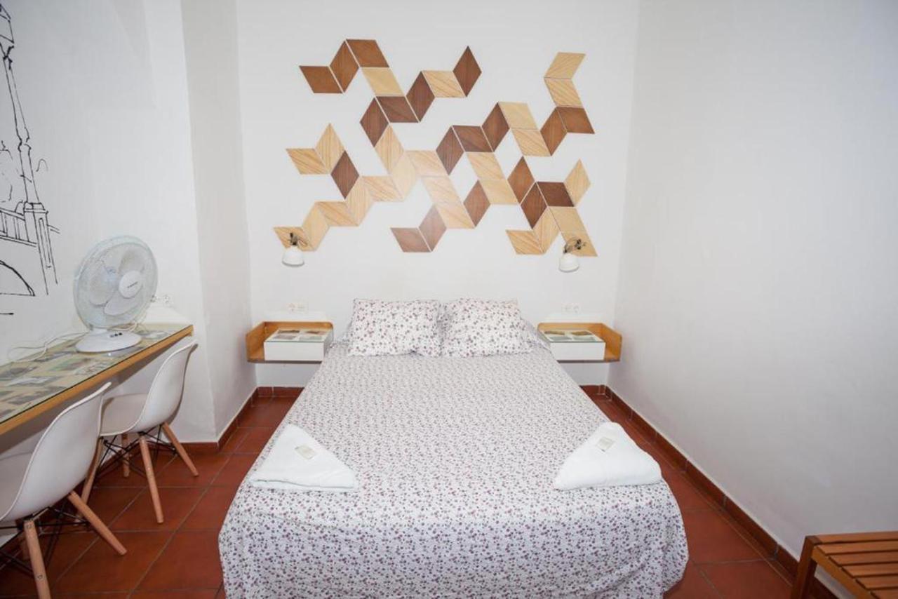 Tweepersoonskamer met Gedeelde Badkamer