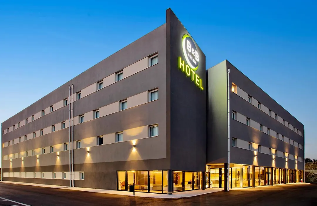 B&B Hotel Porto Expo Aeroporto-1