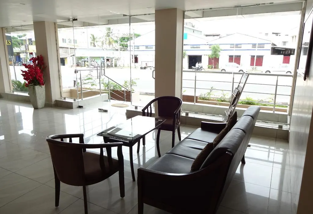 Hotel Sky Lite-1