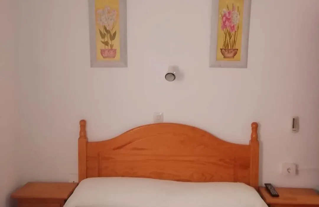 Hostal Sierpes-1