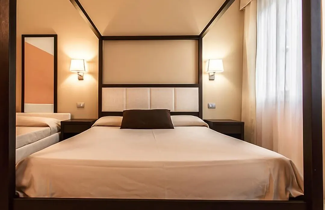 Hotel Zen-1