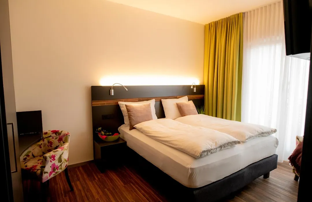 Hotel Campo-1