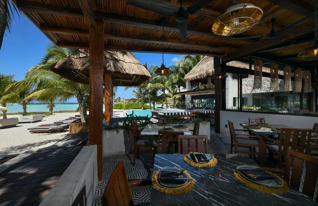 Casa Del Jaguar Beach Hotel-1