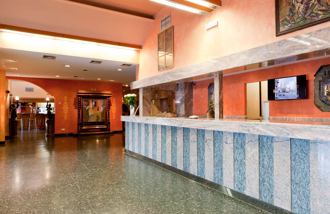 Hotel Ciudad de Burgos-1