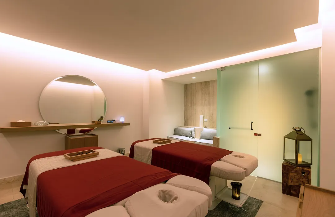 Sun Palace (Adults Only)-1