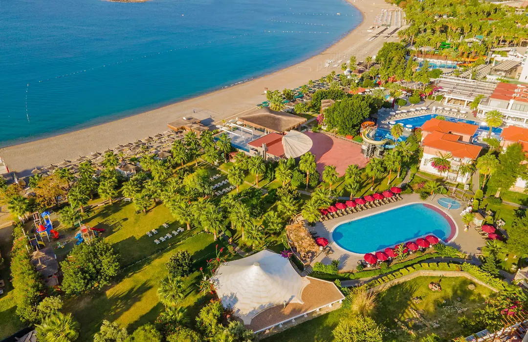Justiniano Deluxe Resort-1