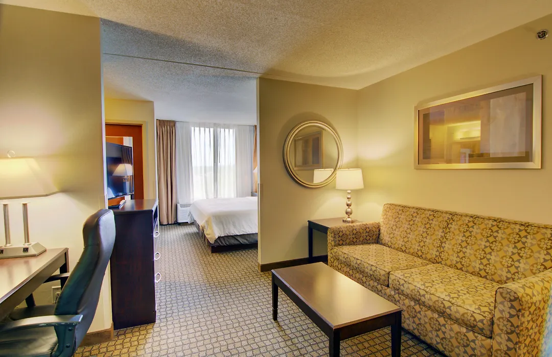 Holiday Inn Express & Suites Blacksburg - University Area By Ihg-1