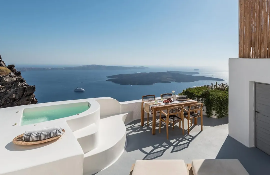 Cocoon Suites (Adults Only)-1