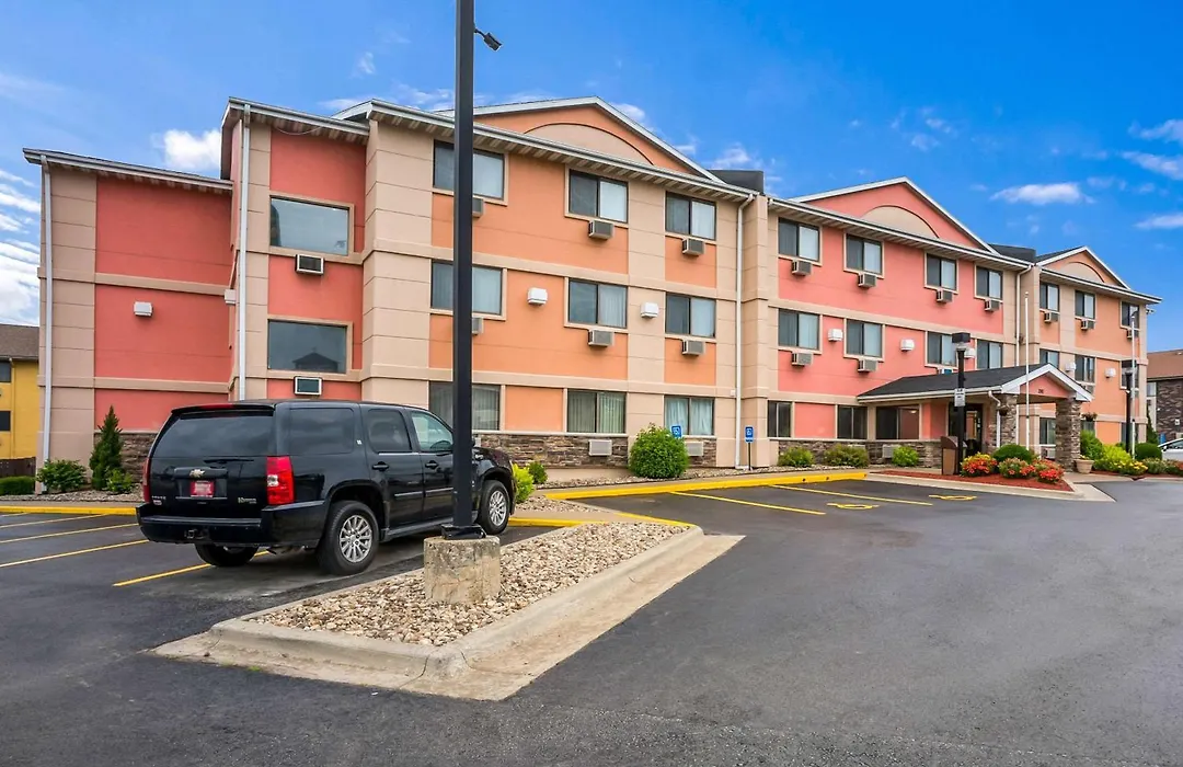 Quality Inn Cedar Rapids South-1