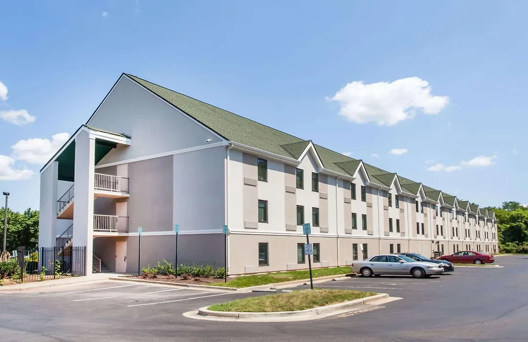 Days Inn By Wyndham Lanham Washington Dc-1