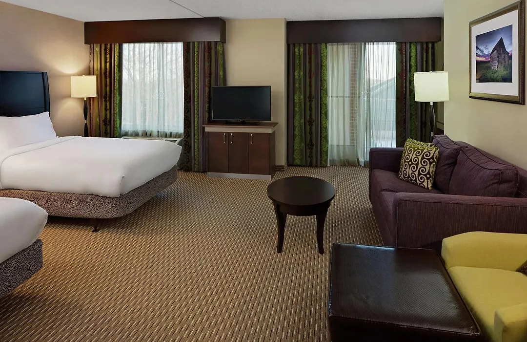 Hilton Garden Inn Hartford North-Bradley International Airport-1