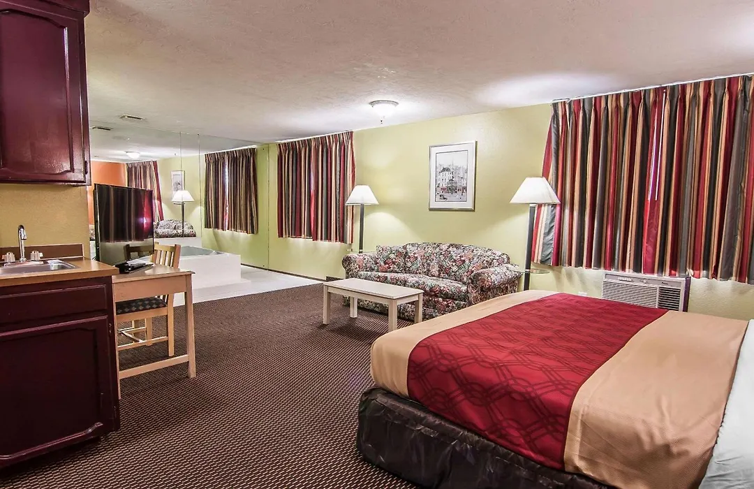 Rodeway Inn Willamette River-1