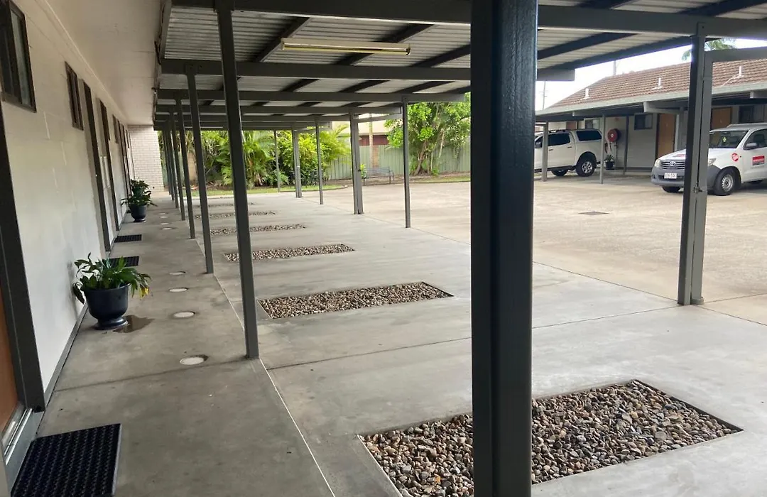 Mackay Motor Inn-1