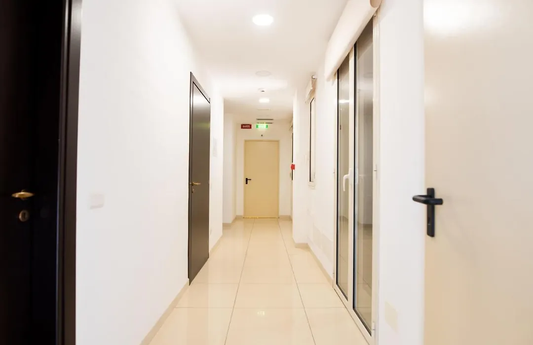 G&G Hotel-1