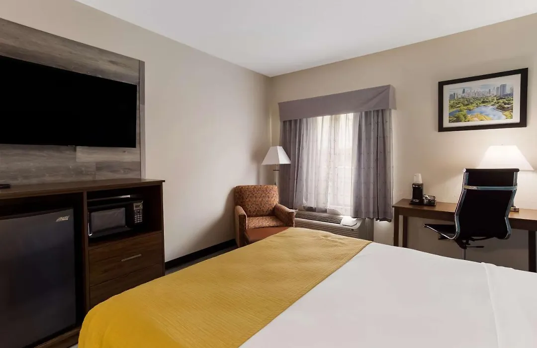Best Western Crossroads Inn-1