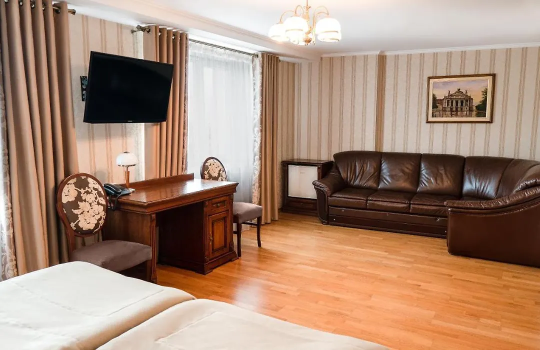 Hotel Lviv-1