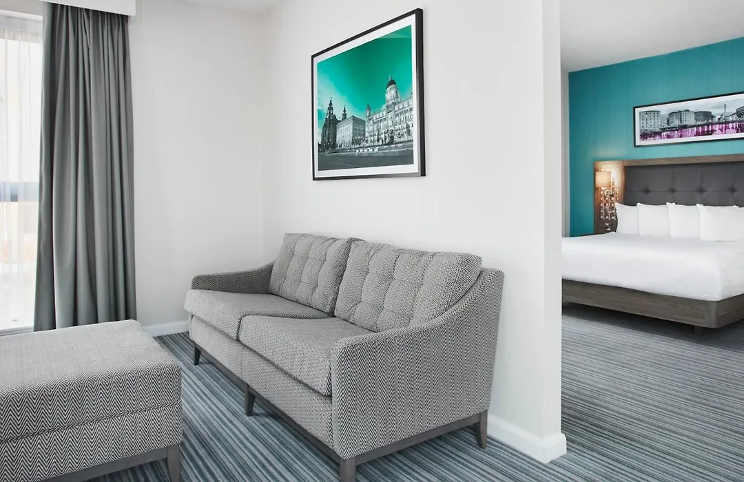 Leonardo Hotel Liverpool-1