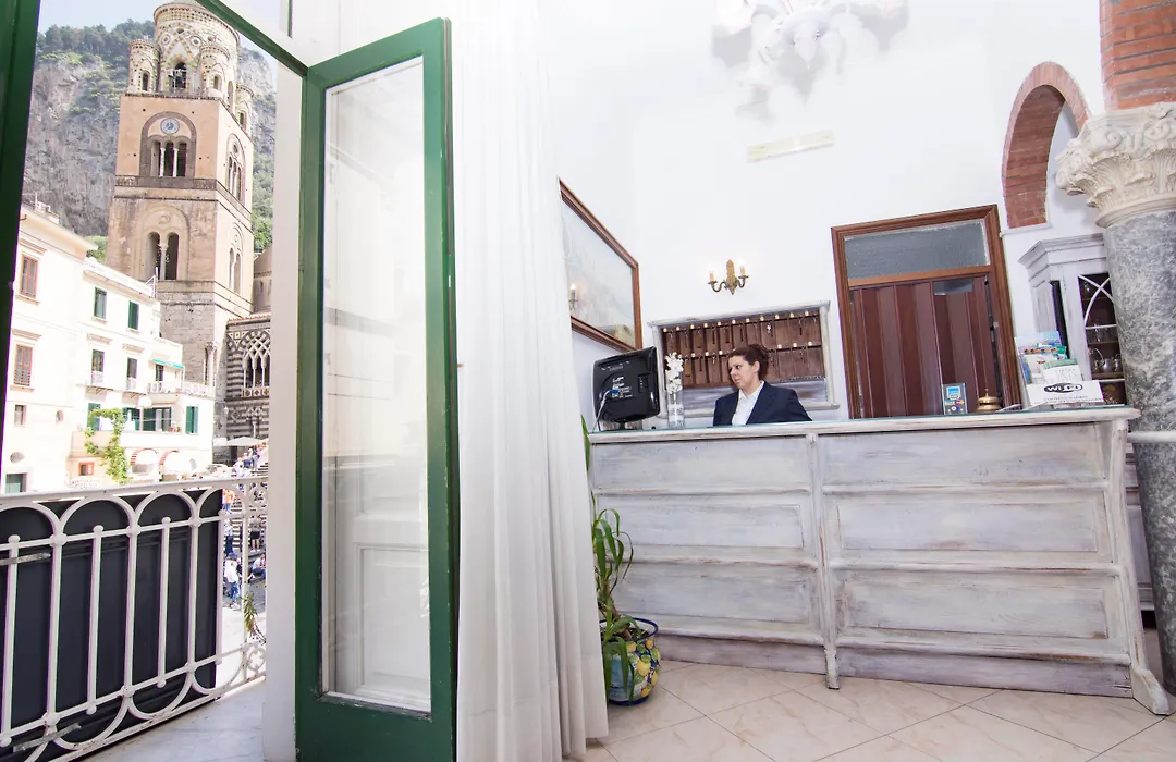Hotel Fontana-1