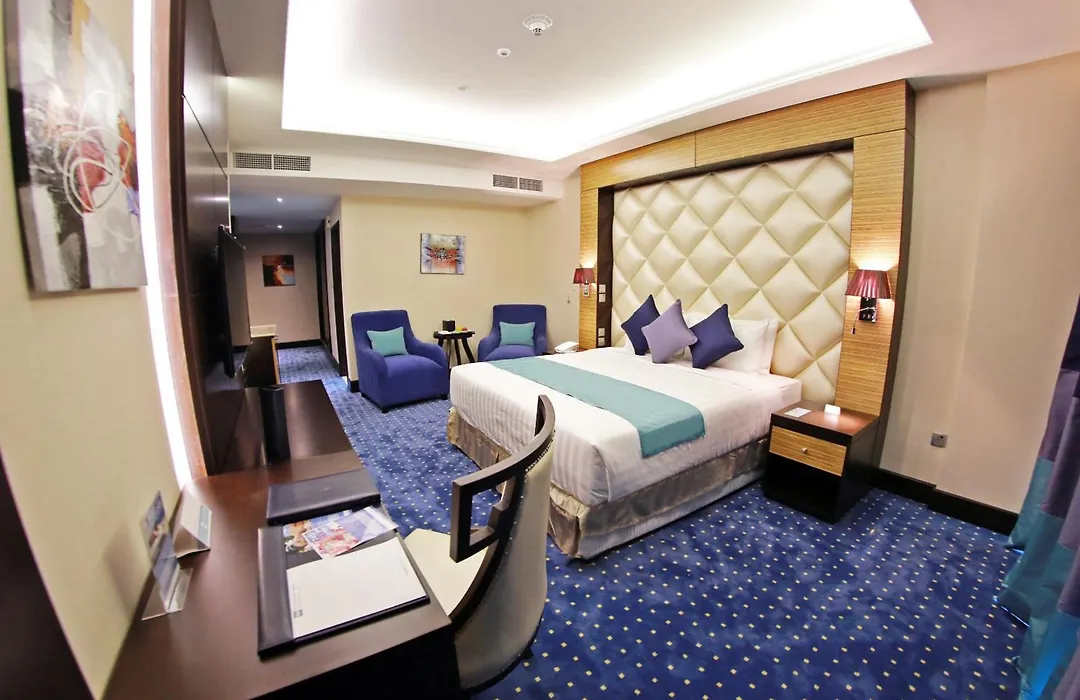 Armada Avenue Hotel-1