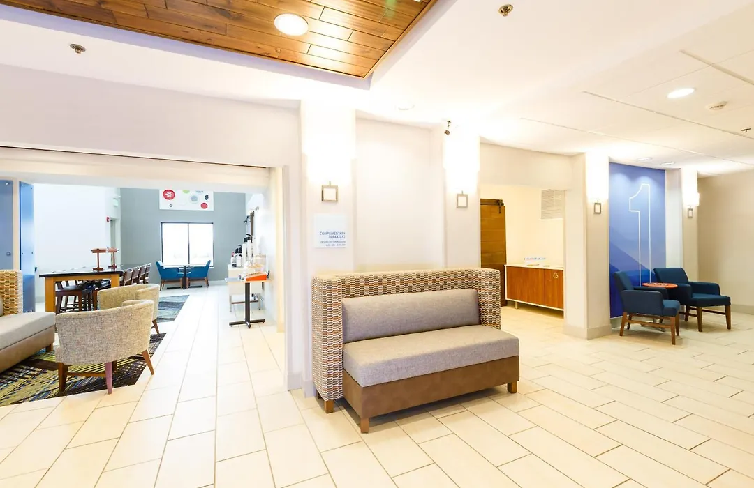 Holiday Inn Express & Suites Shelbyville By Ihg-1
