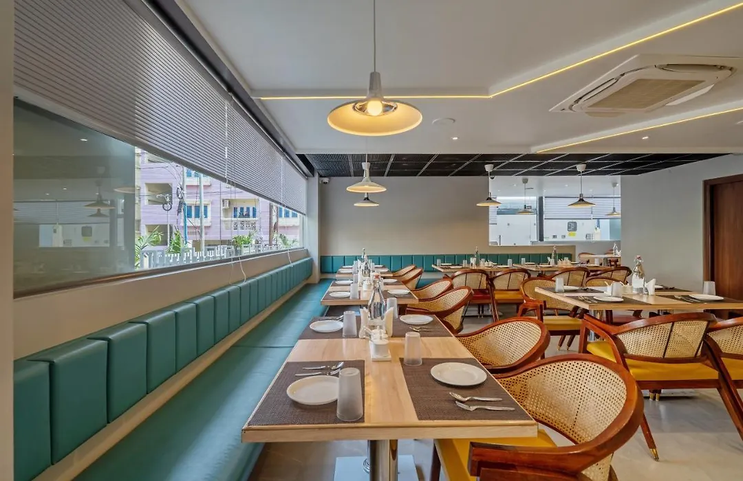Hotel Eminent Suites-1