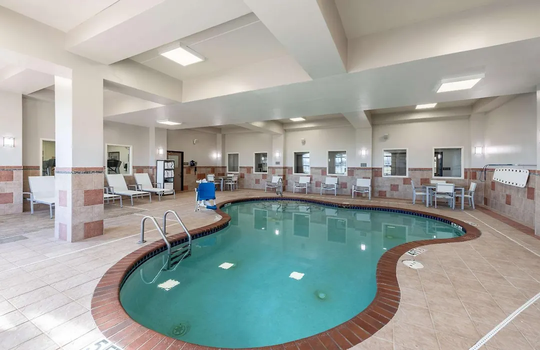 Country Inn & Suites By Radisson, Findlay, Oh-1