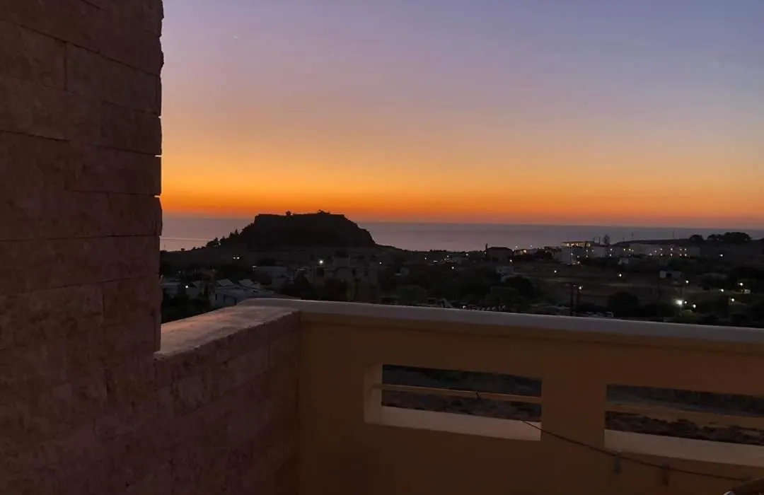 Lindos Horizon-1
