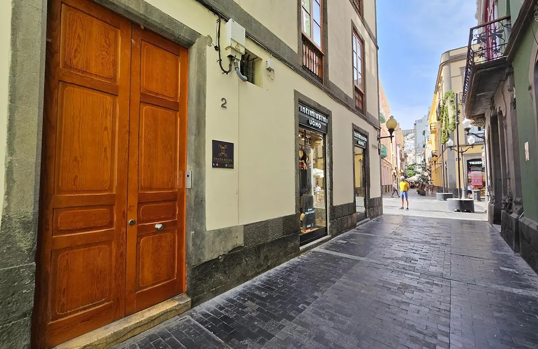 Triana Rooms EH-1
