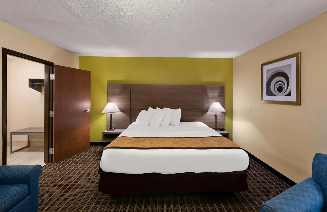 Best Western Adena Inn-1