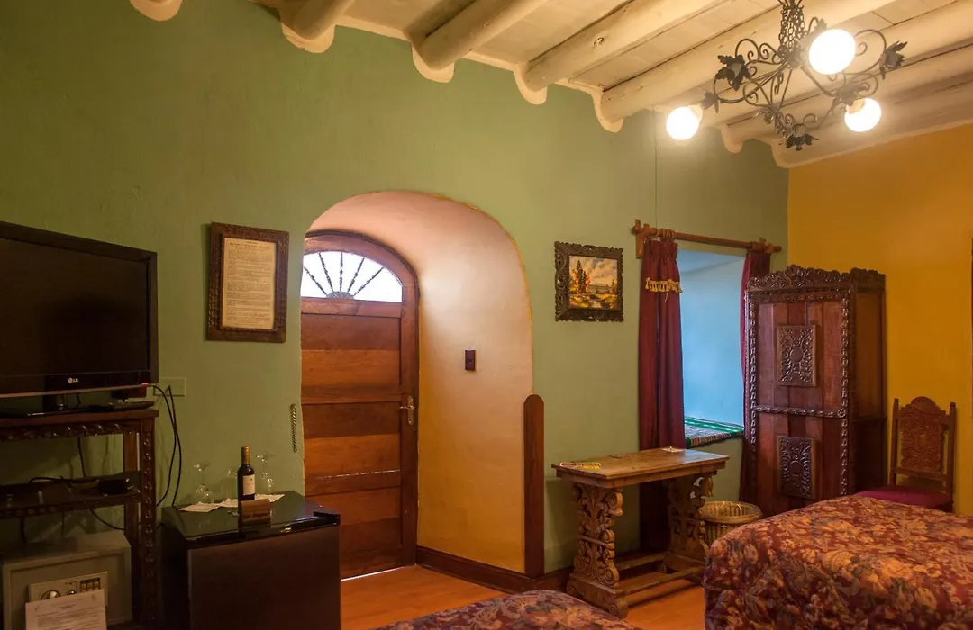 Hotel Marqueses-1