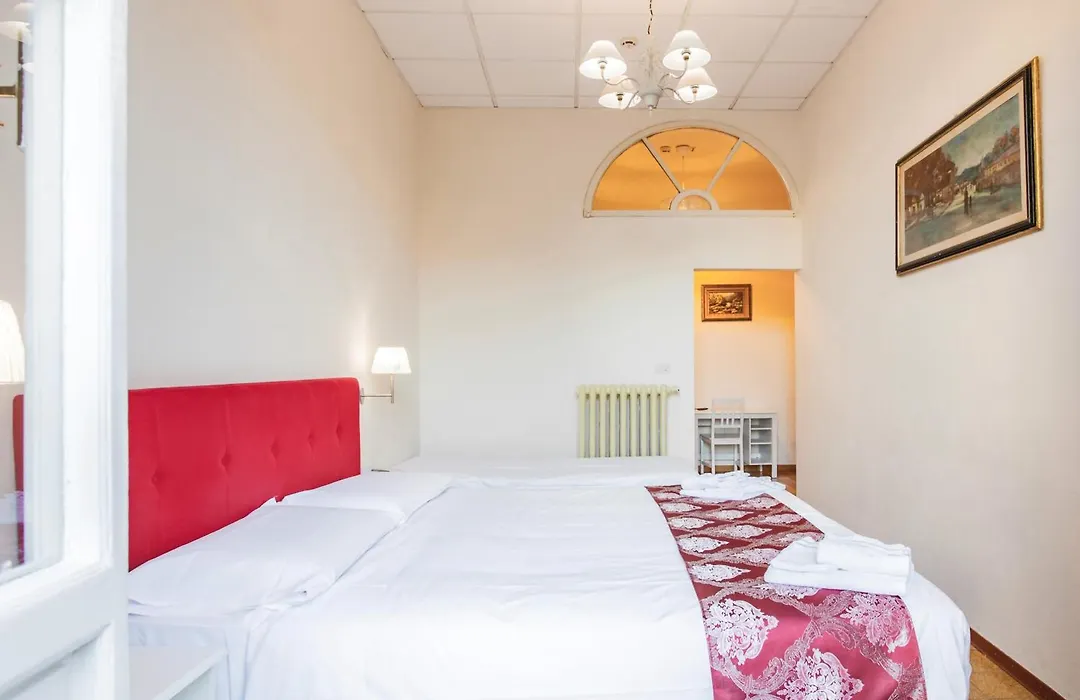 Hotel St. James-1