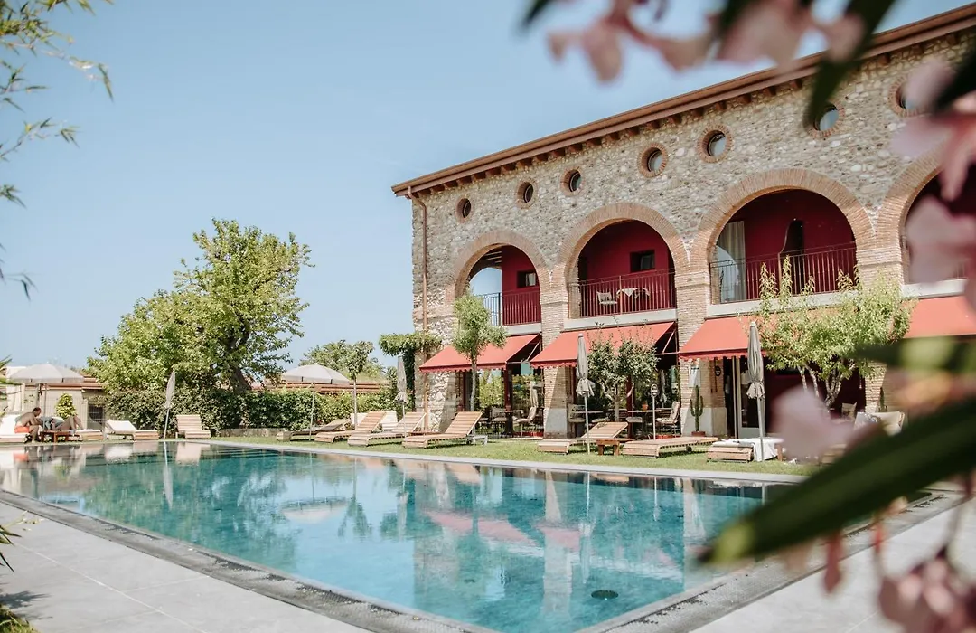 Le Greghe Suites-1