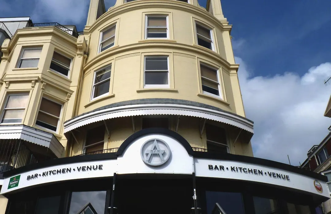Amsterdam Hotel Brighton Seafront-1