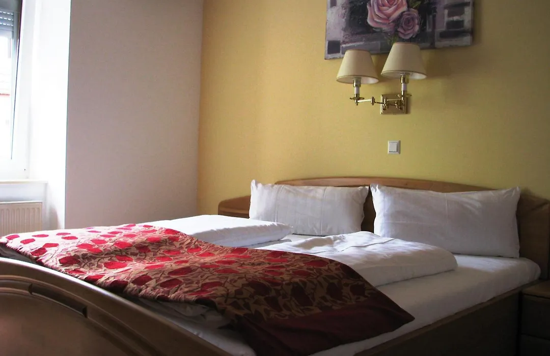 Wellnesshotel&Restaurant Hexenschopf-1