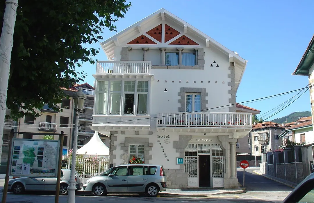 Hotel Atalaya- Free Parking Gratuito-1