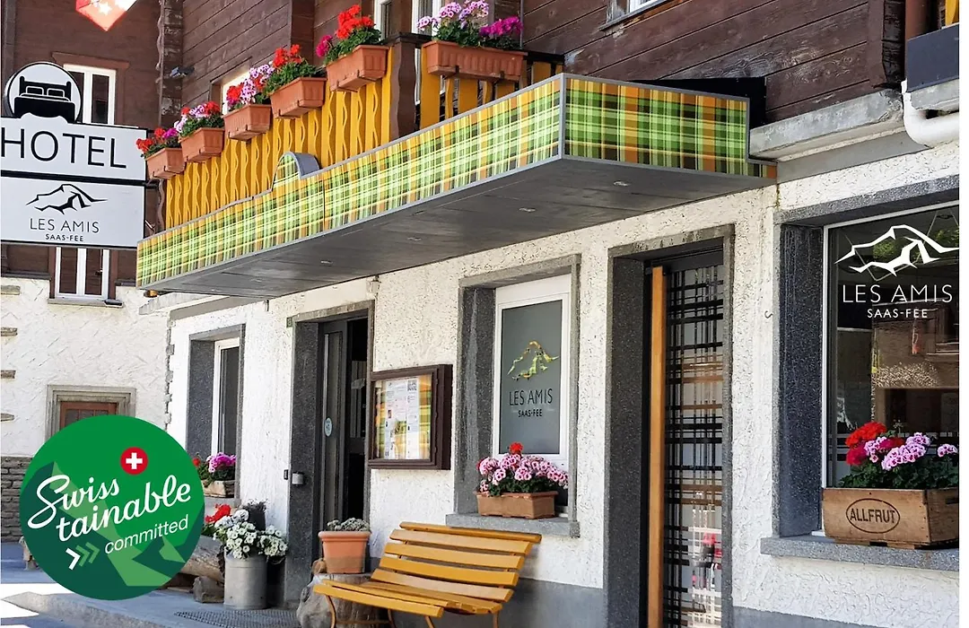 Hotel Les Amis-1