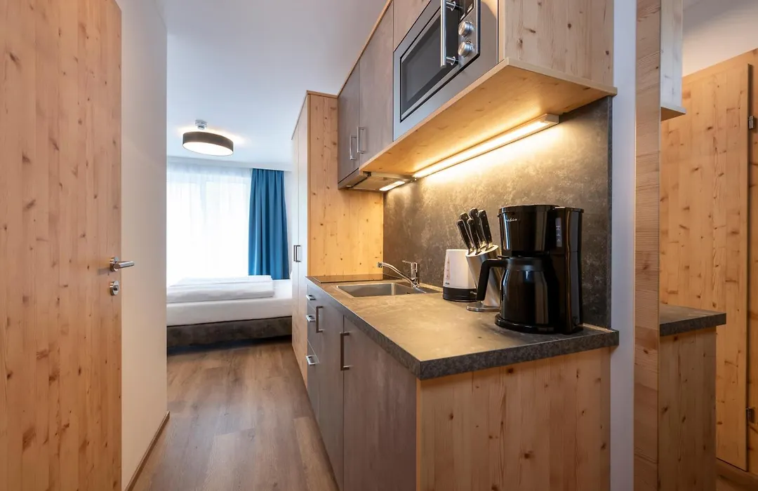 Centerhouse Wagrain-1