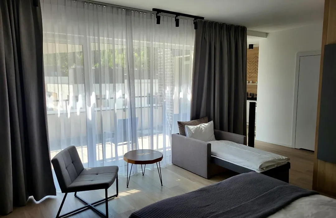 Vislow Resort-1