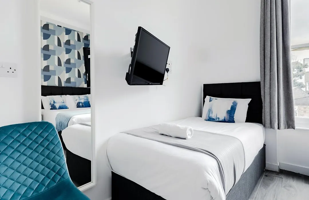 Wembar Hotel-1