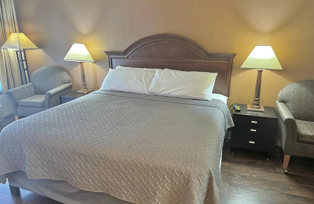 Eureka Springs Heritage Motel-1