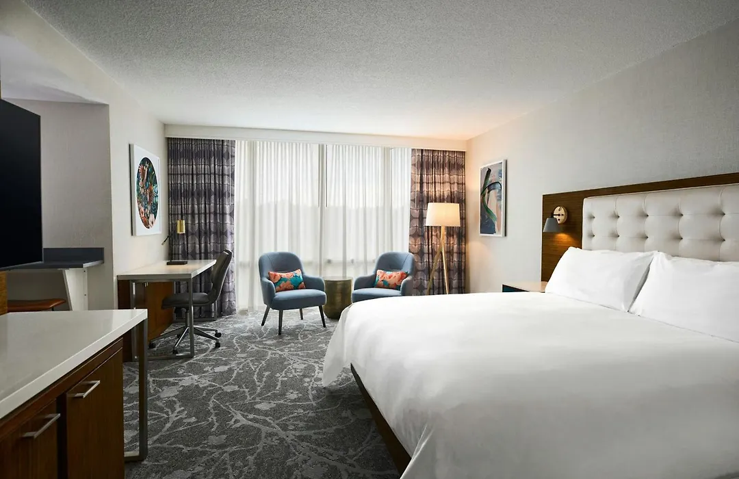 Renaissance Meadowlands Hotel-1