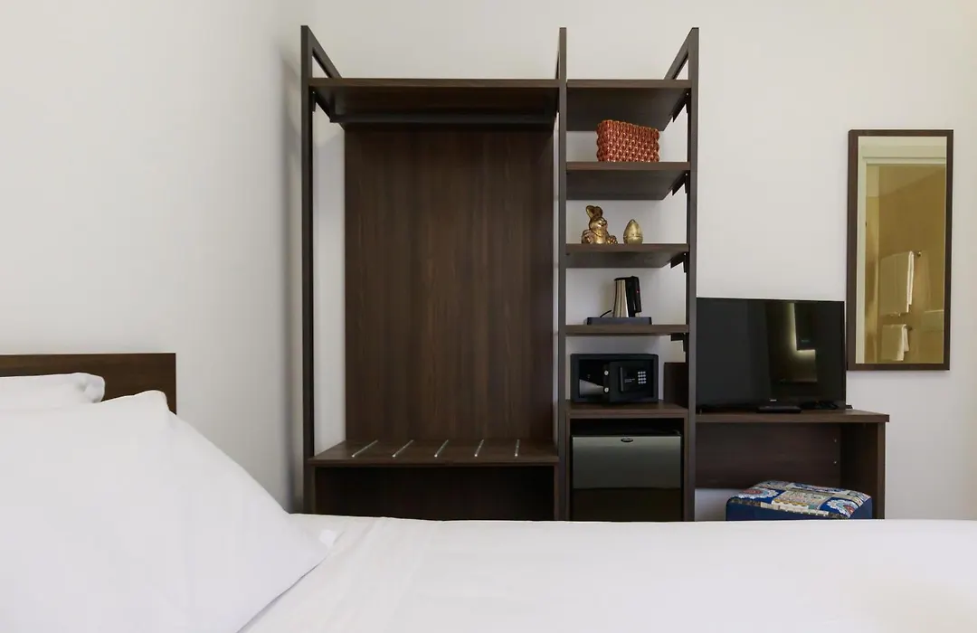 Villa Aurora Rooms-1