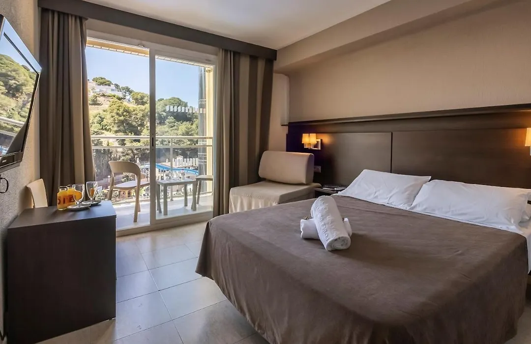 Hotel Rosamar Garden Resort 4*-1