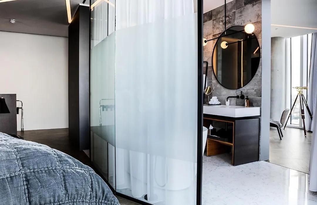 Tower Suites Reykjavik-1