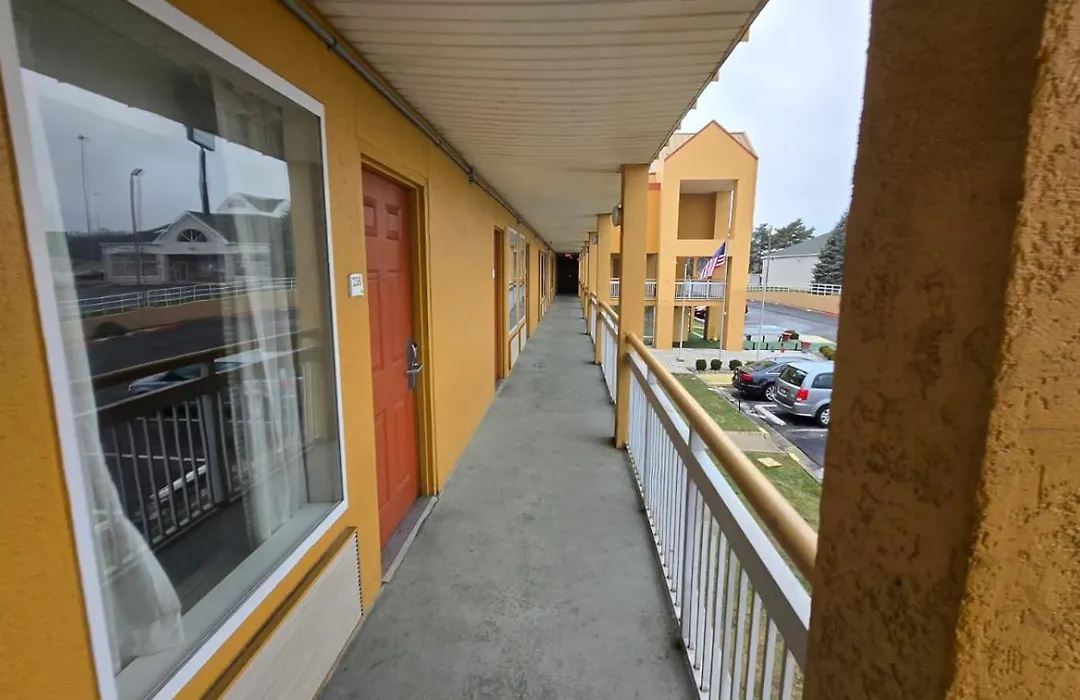 Copley Inn & Suites By Oyo Akron Oh-1