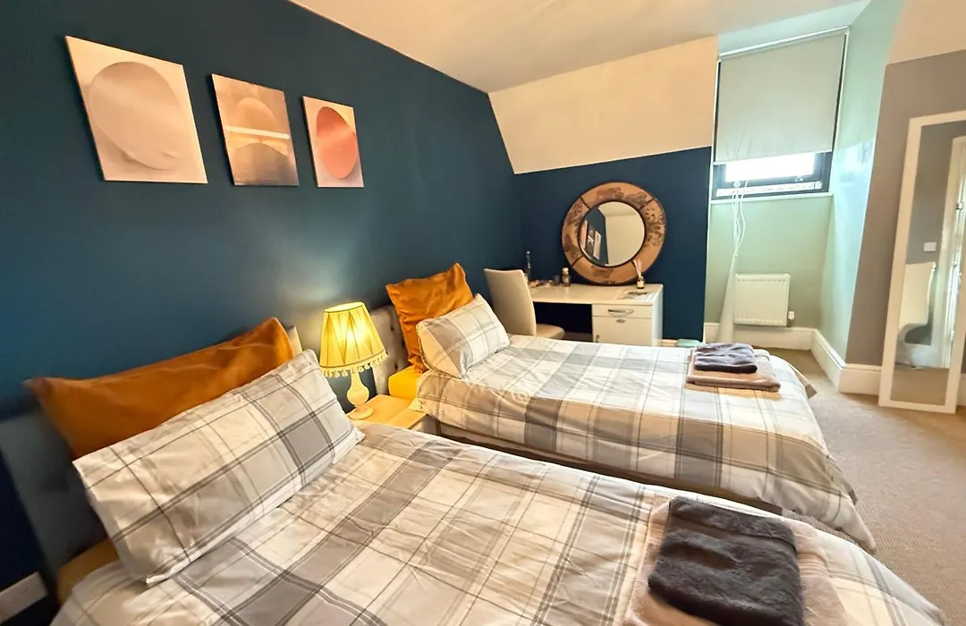 Upton Country Park Guest House-1